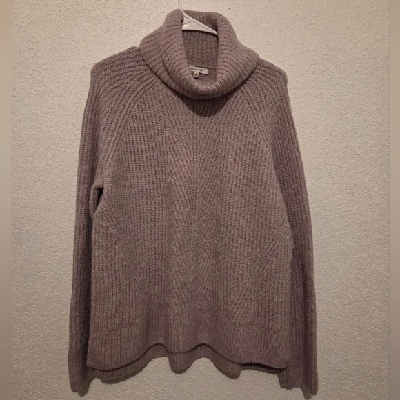 Madewell Lavender Turtleneck Sweater Size - M - Picture 4 of 7